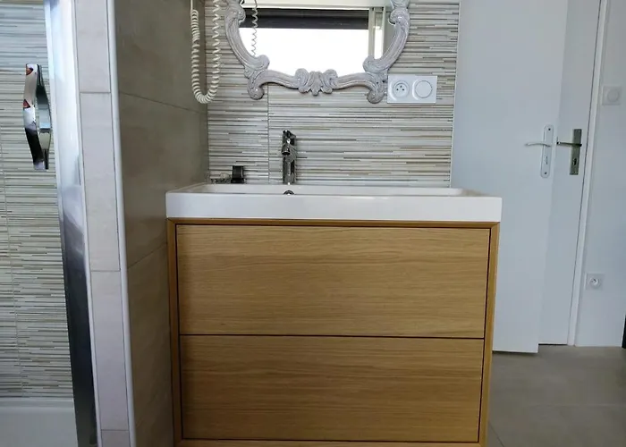 Naturiste Cap D\'Agde Heliopolis D 11