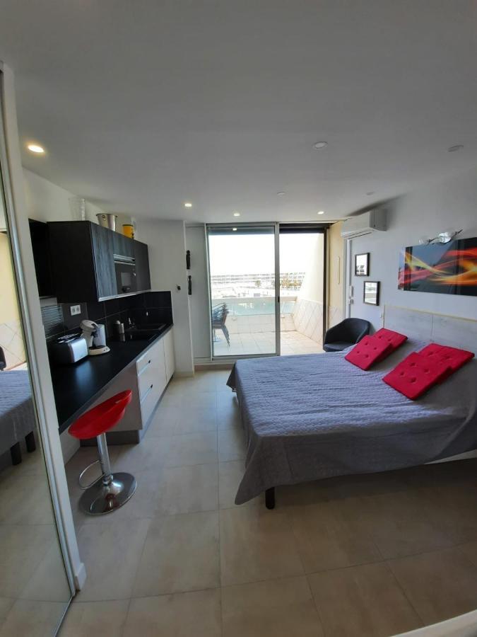 Naturiste Cap D'agde Heliopolis D 11 *